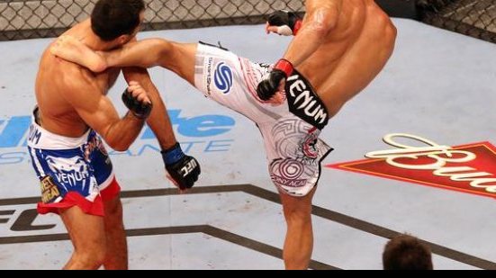 Imagem Lyoto Machida bate Mousasi e espera Belfort ou Weidman