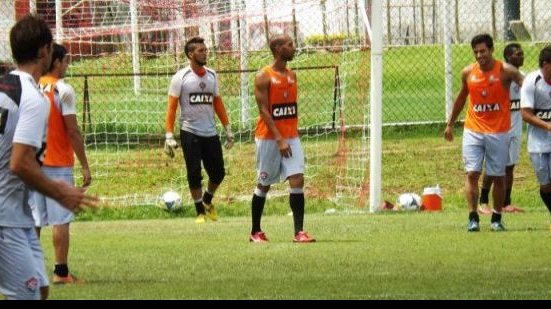 Imagem    Rachão encerrou a preparação do Vitória para o clássico