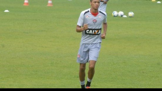 Imagem De olho na vaga do Nordestão, Vitória treina penalidades