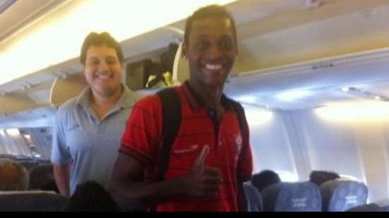 Imagem Elenco do Vitória já está em Fortaleza para decisão