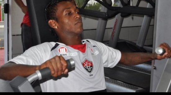 Imagem Reapresentação no Vitória é marcada por conversa de Ney com atletas