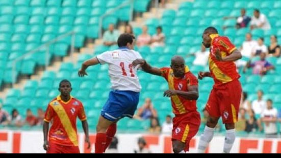 Imagem Bahia joga bem e vence o Galícia na quarta de cinzas