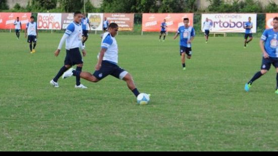 Imagem   Com duas mudanças, Marquinhos monta time Tricolor