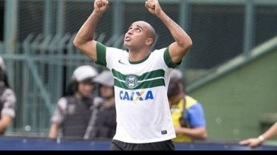 Imagem Alvo do Bahia, Deivid está perto de disputar Libertadores