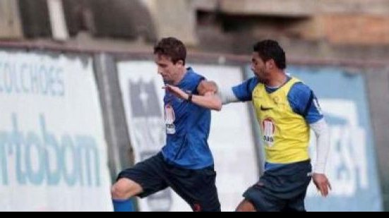 Imagem  Com Rafael Miranda na lateral, Marquinhos comanda coletivo