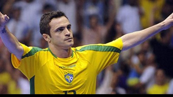 Imagem Com críticas à CBFS, Falcão se despede da seleção de futsal