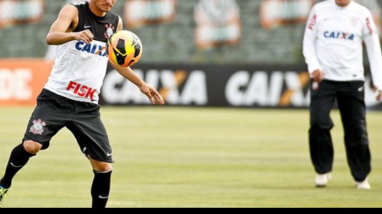 Imagem Novo lateral do Bahia pode ser titular no BaVi
