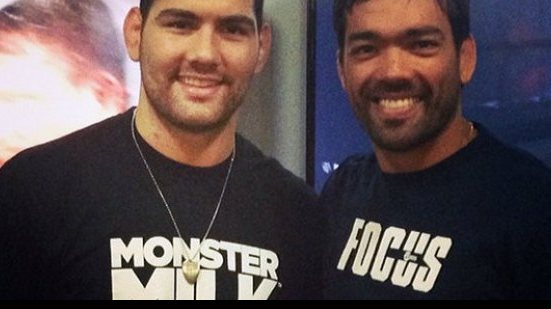 Imagem UFC adia duelo entre Chris Weidman e Lyoto Machida