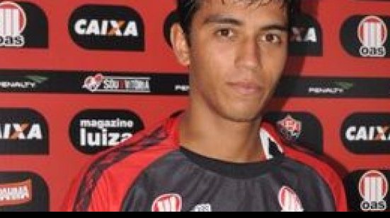 Imagem Lucas Zen não teme pressão da torcida e se diz pronto para jogar