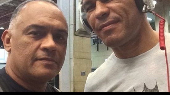 Imagem Baianos viajam para finalizar treinos do UFC: Minotauro x Nelson