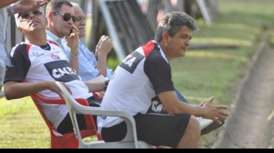 Imagem Ney Franco lamenta lesões de titulares: espero poder utilizar Marquinhos e Juan