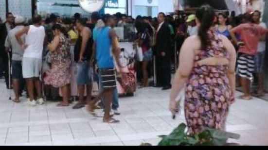 Imagem BaVi provoca fila e confusão: &quot;em 15 minutos acabou&quot;