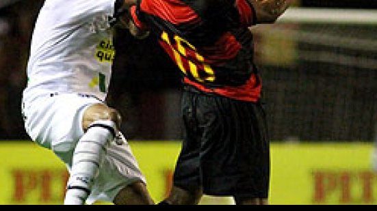 Imagem Neto Baiano marca e Sport larga na frente na final do Nordestão