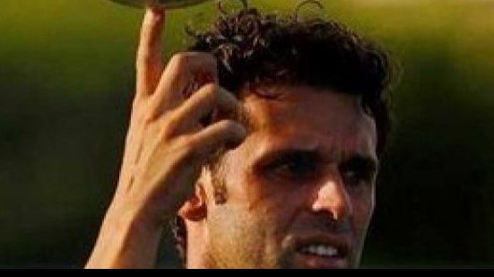 Imagem Lincoln demonstra confiança e quer novo triunfo sobre o Vitória
