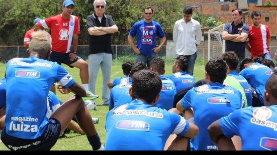 Imagem Bahia ‘blinda’ jogadores e técnico para partida decisiva