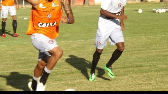 Imagem Alan Pinheiro pede apoio dos rubro-negros: “torcida precisa acreditar”