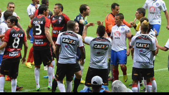 Imagem Com vantagem tricolor, BAVI decide título baiano de 2014