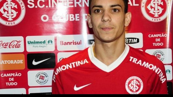 Imagem Atacante Caio é o novo reforço do Vitória