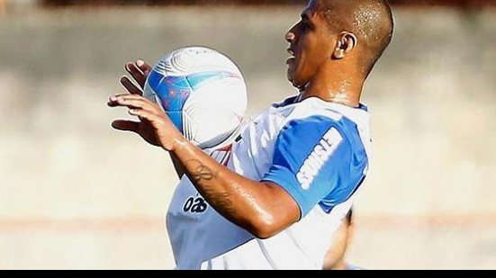 Imagem Uelliton dispara pra Hugo: “o Bahia está rindo por último”