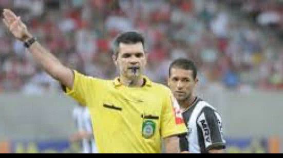 Imagem Ítalo Medeiros comanda Vitória x J.Malucelli