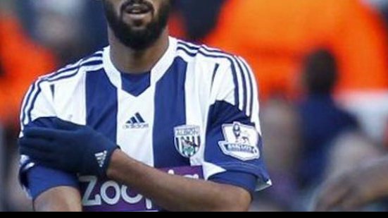 Imagem Atlético-MG desite de contratar Anelka