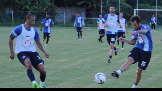 Imagem Com Fahel, Rhayner e Diego, Bahia realiza coletivo no Fazendão