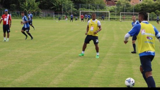 Imagem Em treinamento, Marquinhos confirma escalação do Bahia