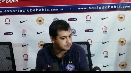 Imagem Marquinhos promete time ofensivo, mas prega respeito ao Figueirense