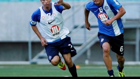 Imagem Diego Macedo se machuca e fica fora do Bahia por 30 dias