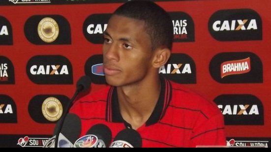 Imagem Mauri diz que Vitória terá que recuperar pontos perdidos contra Flu