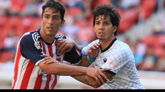 Imagem Victor Ramos comemora rápida adaptação no futebol mexicano