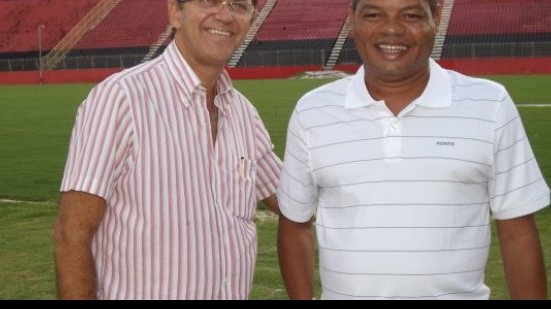 Imagem Conforme antecipado pelo Galáticos, Carlão está de volta ao Vitória