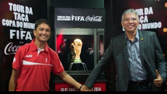 Imagem Baianos já podem visitar a Taça da Copa do Mundo