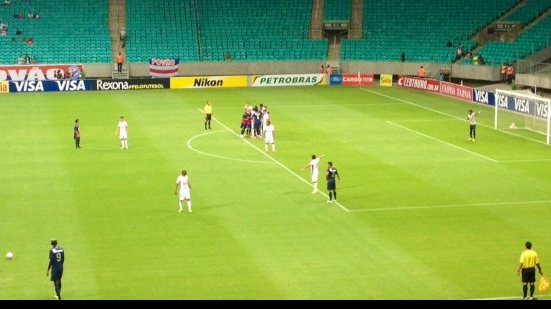 Imagem Maxi desencanta, Bahia vence o Villa Nova (MG) e avança na Copa do Brasil