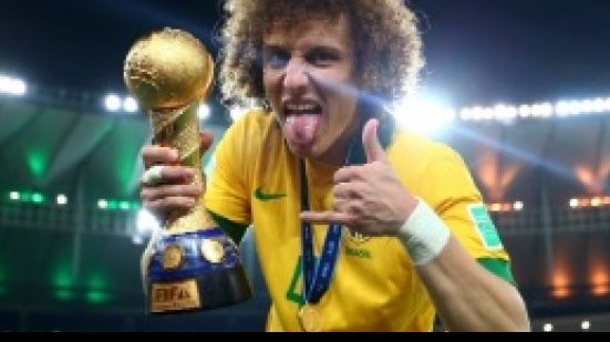 Imagem David Luiz volta a ser dado como transferível por José Mourinho