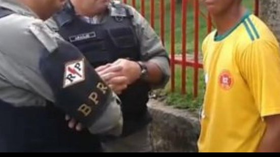 Imagem Jovem teria confessado que atirou vaso sanitário que matou torcedor