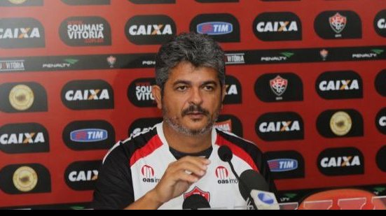 Imagem Ney Franco é cogitado como possível substituto de técnico do Palmeiras