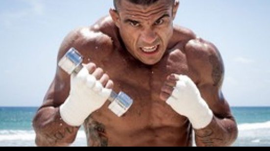 Imagem Treinador afirma que Vitor Belfort está ‘limpo’ e já pode voltar a lutar