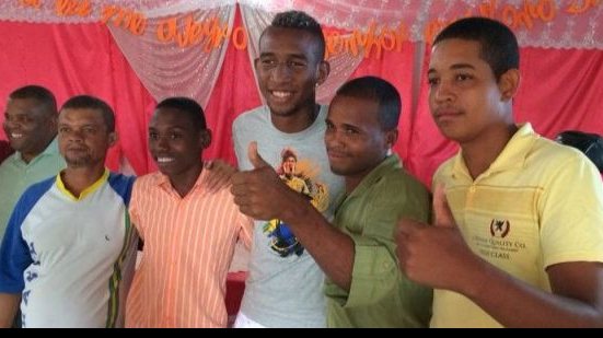 Imagem Talisca doa cestas básicas para centro de reabilitação em Simões Filho