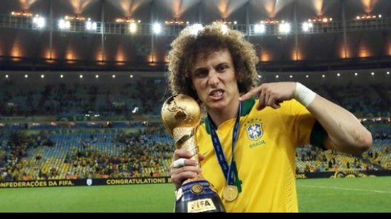 Imagem Três times da Europa disputam zagueiro revelado no Vitória