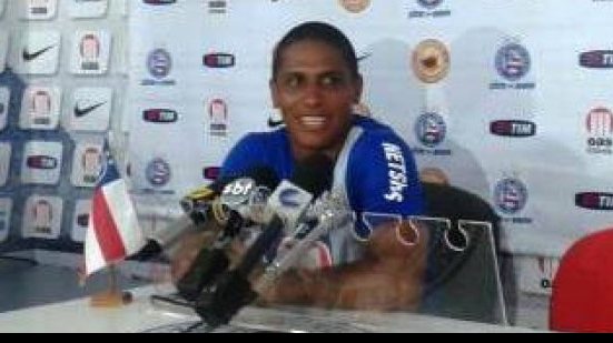 Imagem Uelliton afirma que time do América-MG é desleal: “juiz deixou”