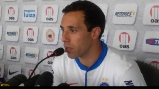 Imagem Branquinho comemora gol marcado e se coloca à disposição de Marquinhos