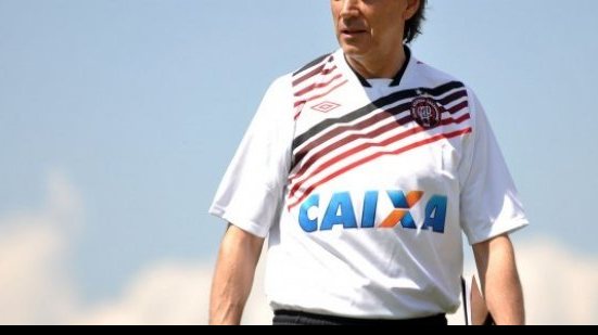 Imagem Após empate em casa, Atlético-PR demite treinador