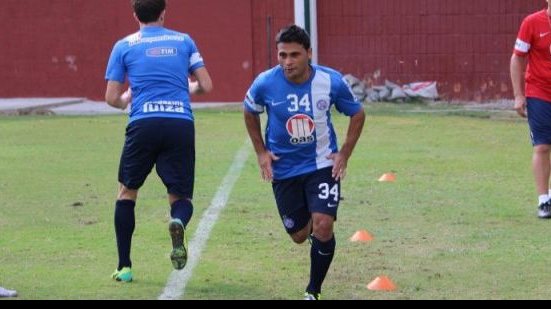 Imagem “É especial enfrentar o Fla”, diz Maxi que vê vantagem em não atuar no Maraca