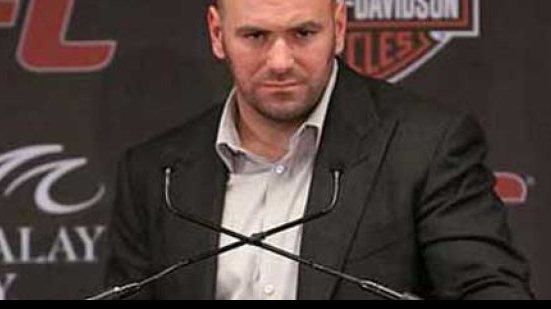 Imagem Presidente do UFC adverte Anderson Silva: “tem que querer lutar”