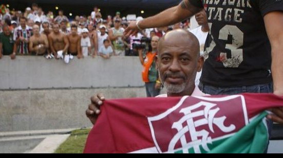 Imagem  Dupla de Assis no Fluminense, baiano Washington morre aos 54 anos
