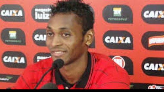 Imagem Sem destino definido, Marquinhos não joga mais pelo Vitória
