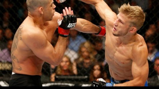 Imagem Barão pede revanche contra Dilashaw: “vou recuperar o cinturão”