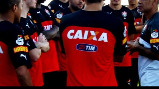 Imagem  Vitória encara Goiás tentando voltar a vencer no Brasileirão