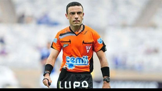 Imagem Arbitragem mineira comanda Chapecoense x Bahia
